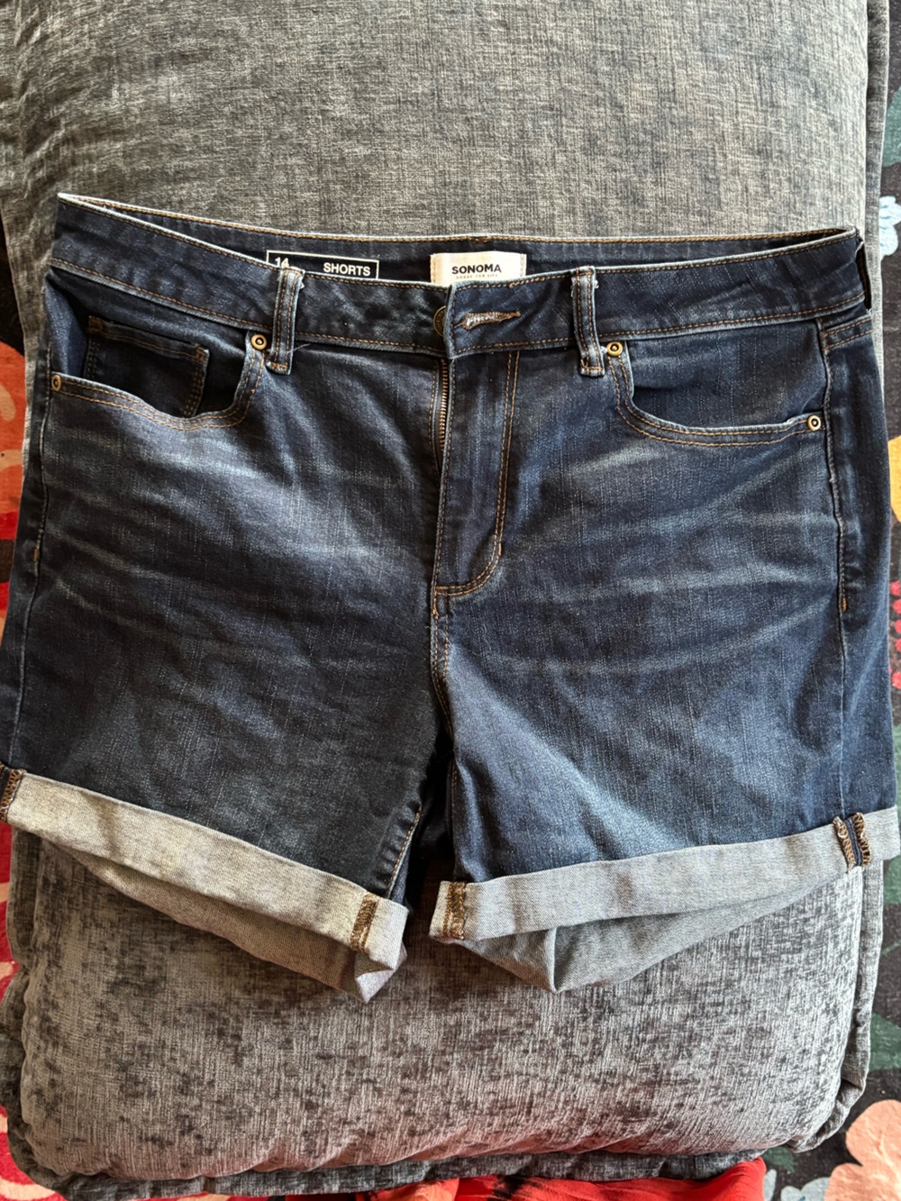 Sonoma women’s 14 Dark Blue Rolled-Hem Denim Shorts